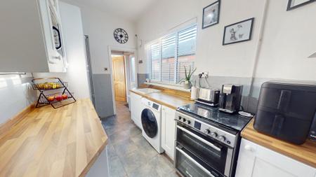 3 bedroom Terraced House for sale in Hammersley Street, Stoke-On-Trent, ST1