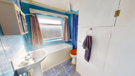 2 bedroom Semi-detached house for sale in Furlong Road, Stoke-On-Trent, ST6