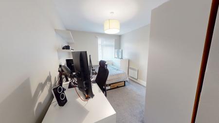 2 bedroom Flat for sale in Norville Drive, Stoke-On-Trent, ST1