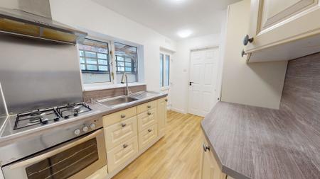 2 bedroom Terraced House to let in Hamil Road, Stoke-On-Trent, ST6
