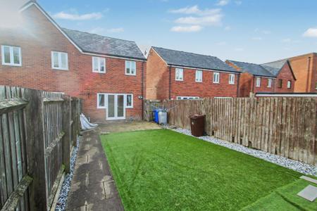 3 bedroom Semi-detached house for sale in Westport Road, Stoke-On-Trent, ST6
