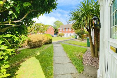 3 bedroom End of terrace house for sale in Abbotts Close, Syston, LE7