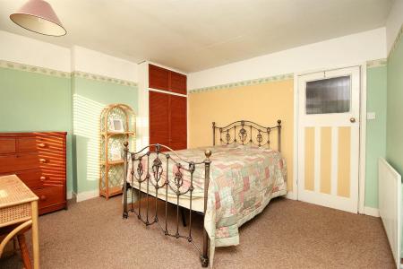 2 bedroom Semi-detached house for sale in Albert Street, Syston, LE7