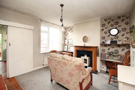 2 bedroom Semi-detached house for sale in Albert Street, Syston, LE7