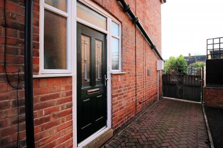 2 bedroom Semi-detached house for sale in Albert Street, Syston, LE7