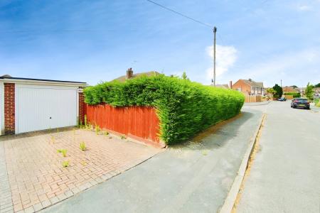 2 bedroom Semi-detached bungalow for sale in Alexandra Street, Thurmaston, LE4
