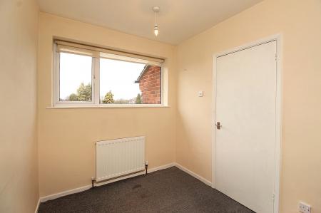 3 bedroom Terraced House for sale in Archers Green, East Goscote, LE7