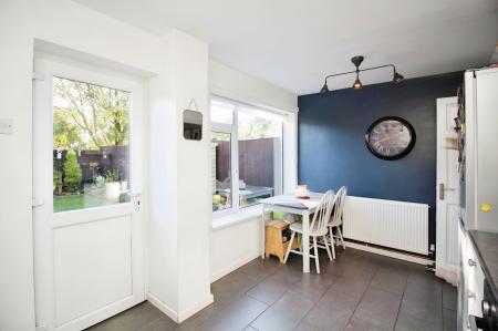 2 bedroom End of terrace house for sale in Ash Drive, Syston, LE7