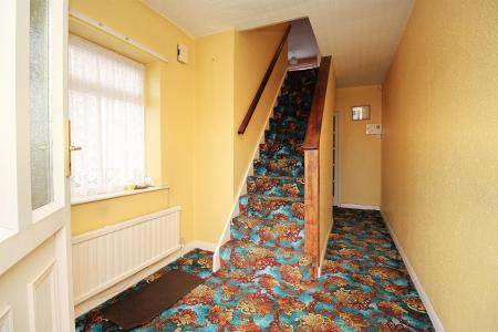 3 bedroom Semi-detached house for sale in Avenue Road, Queniborough, LE7