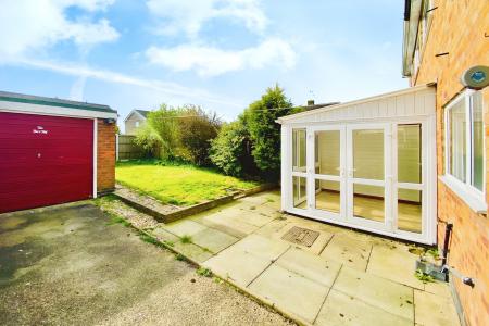 3 bedroom Semi-detached house for sale in Badgers Corner, East Goscote, LE7