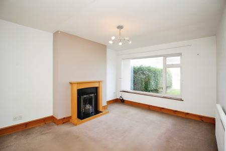 3 bedroom Semi-detached house for sale in Badgers Corner, East Goscote, LE7