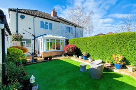 3 bedroom Semi-detached house for sale in Barkby Road, Queniborough, LE7