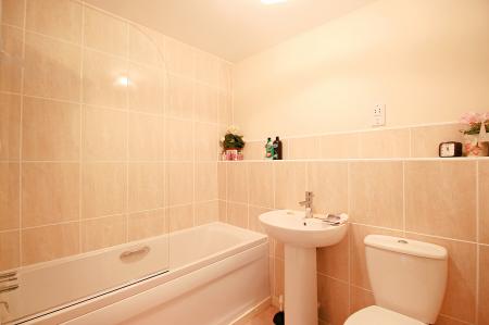 2 bedroom Flat for sale in Barkby Road, Syston, LE7