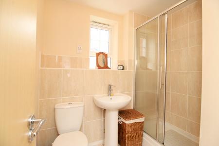 2 bedroom Flat for sale in Barkby Road, Syston, LE7