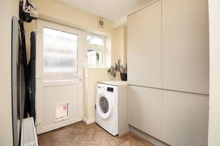 3 bedroom Detached house for sale in Beechwood Avenue, Queniborough, LE7