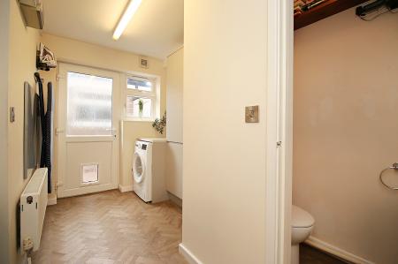 3 bedroom Detached house for sale in Beechwood Avenue, Queniborough, LE7