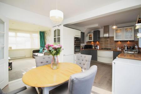 3 bedroom Semi-detached house for sale in Belvoir Drive, Syston, LE7