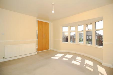 2 bedroom Semi-detached house for sale in Birchtree Avenue, Birstall, LE4