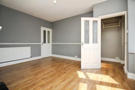 2 bedroom Semi-detached house for sale in Birchtree Avenue, Birstall, LE4