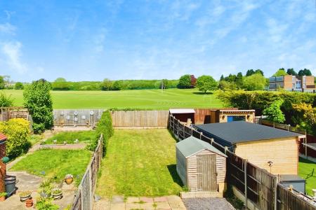 2 bedroom Semi-detached house for sale in Birchtree Avenue, Birstall, LE4