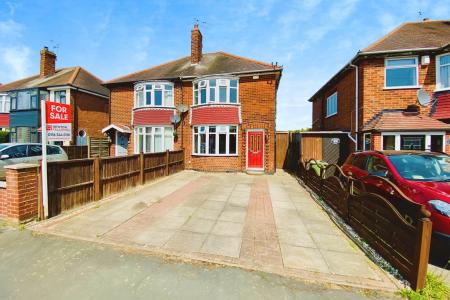 2 bedroom Semi-detached house for sale in Birchtree Avenue, Birstall, LE4