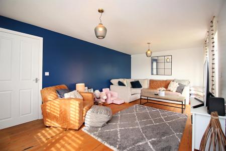 4 bedroom Detached house for sale in Blackfriars Road, Syston, LE7