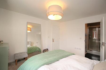 4 bedroom Detached house for sale in Blackfriars Road, Syston, LE7