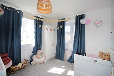 4 bedroom Detached house for sale in Blackfriars Road, Syston, LE7