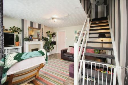 2 bedroom Terraced House for sale in Blount Road, Thurmaston, LE4