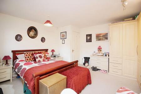 2 bedroom Detached bungalow for sale in Bluebell Close, Queniborough, LE7