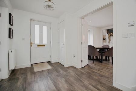 4 bedroom Detached house for sale in Boonton Meadows Way, Queniborough, LE7