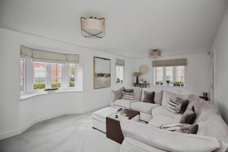 4 bedroom Detached house for sale in Boonton Meadows Way, Queniborough, LE7