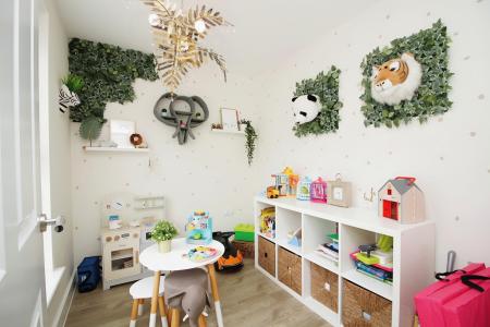 4 bedroom Detached house for sale in Boonton Meadows Way, Queniborough, LE7