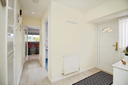 2 bedroom Semi-detached bungalow for sale in Bracken Dale, East Goscote, LE7