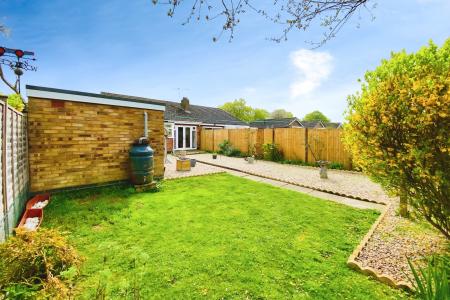 2 bedroom Semi-detached bungalow for sale in Bracken Dale, East Goscote, LE7