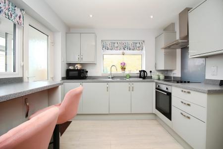 2 bedroom Semi-detached bungalow for sale in Bracken Dale, East Goscote, LE7