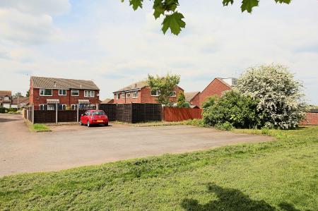 1 bedroom Terraced House for sale in Brackenfield Way, Thurmaston, LE4
