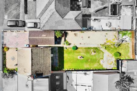 3 bedroom Semi-detached house for sale in Bradgate Avenue, Thurmaston, LE4