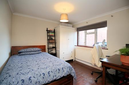 4 bedroom Detached bungalow for sale in Bramber Close, Thurmaston, LE4