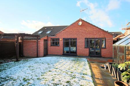 4 bedroom Detached bungalow for sale in Bramber Close, Thurmaston, LE4