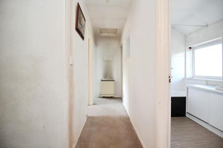 6 bedroom Semi-detached house for sale in Bramley Road, Birstall, LE4