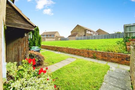 1 bedroom Terraced House for sale in Bridge Close, Thurmaston, LE4