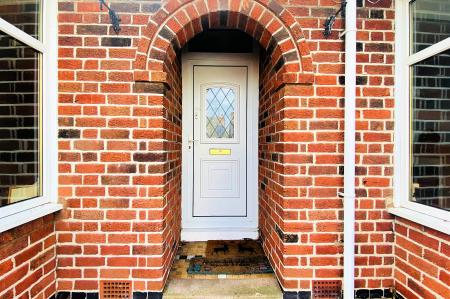 2 bedroom Detached bungalow for sale in Brighton Avenue, Syston, LE7