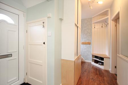 3 bedroom Terraced House for sale in Brighton Avenue, Syston, LE7