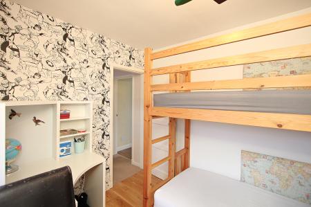 3 bedroom Terraced House for sale in Brighton Avenue, Syston, LE7