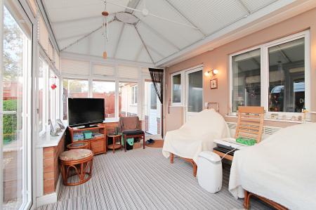 3 bedroom Detached bungalow for sale in Broad Street, Syston, LE7