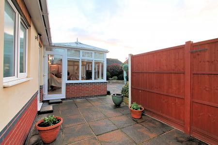 3 bedroom Detached bungalow for sale in Broad Street, Syston, LE7