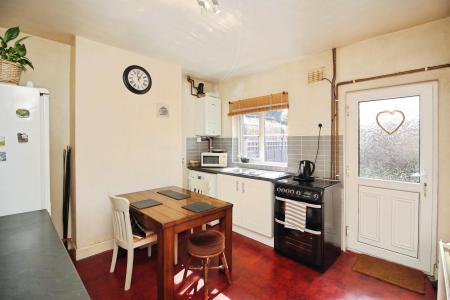 2 bedroom Terraced House for sale in Brook Street, Thurmaston, LE4