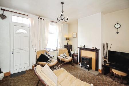 2 bedroom Terraced House for sale in Brook Street, Thurmaston, LE4