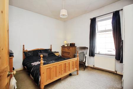 2 bedroom Terraced House for sale in Brook Street, Thurmaston, LE4